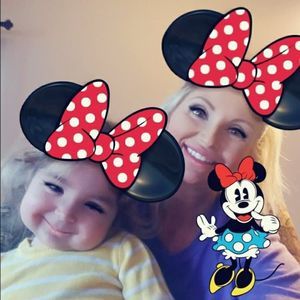 Meet your Posher, Crystal